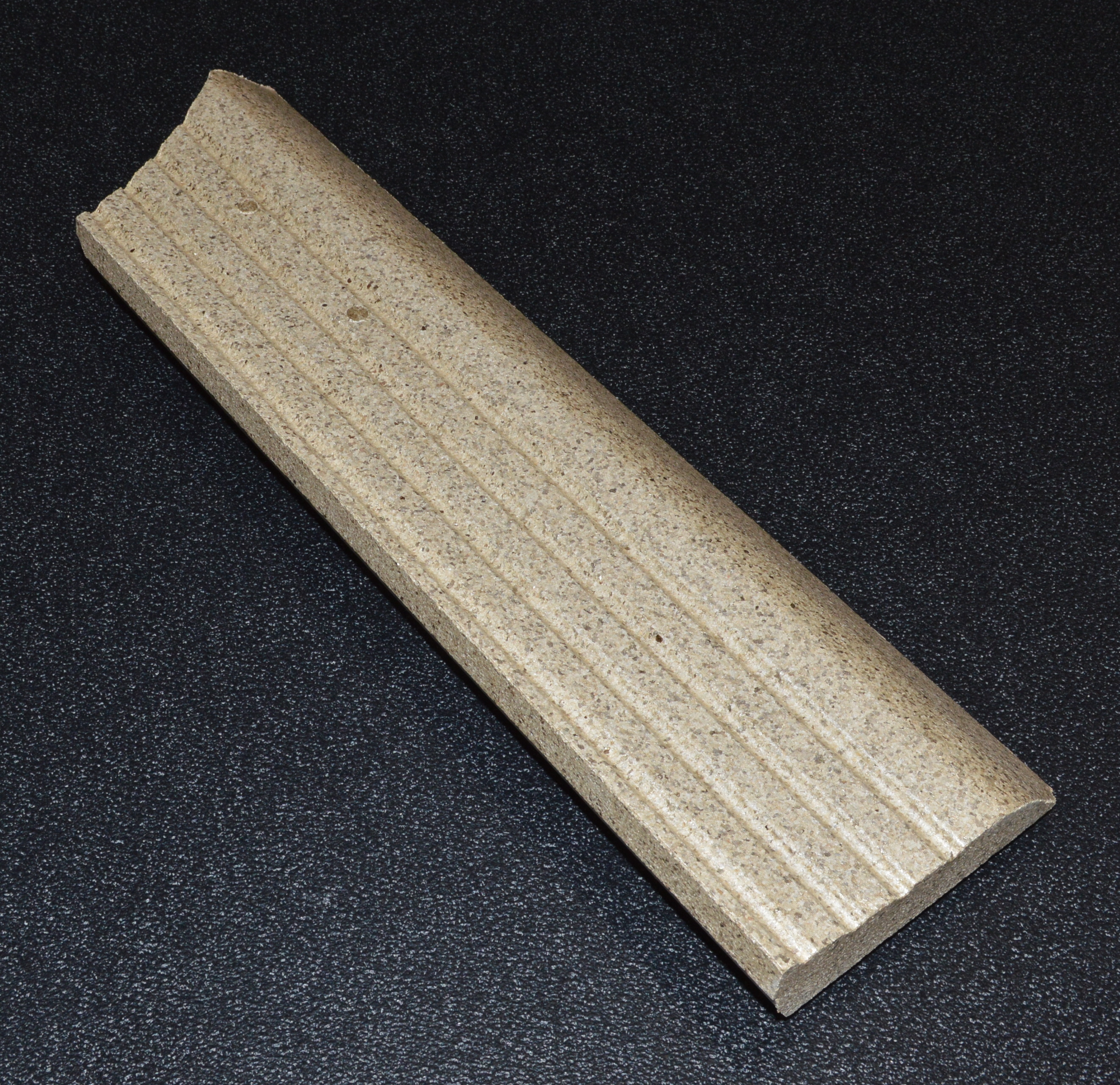 Oranier Rota Tre pierre de plaque arrière droit