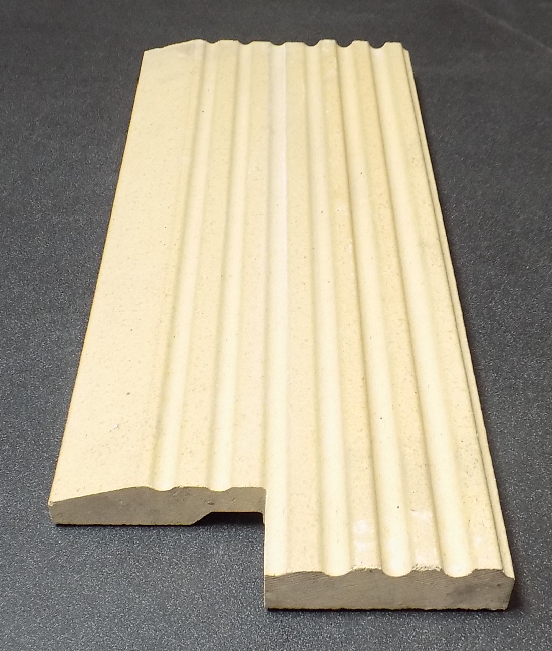 Leda Karat 680 N pierre latérale gauche avant Leda Karat 680 N pierre latérale gauche avant