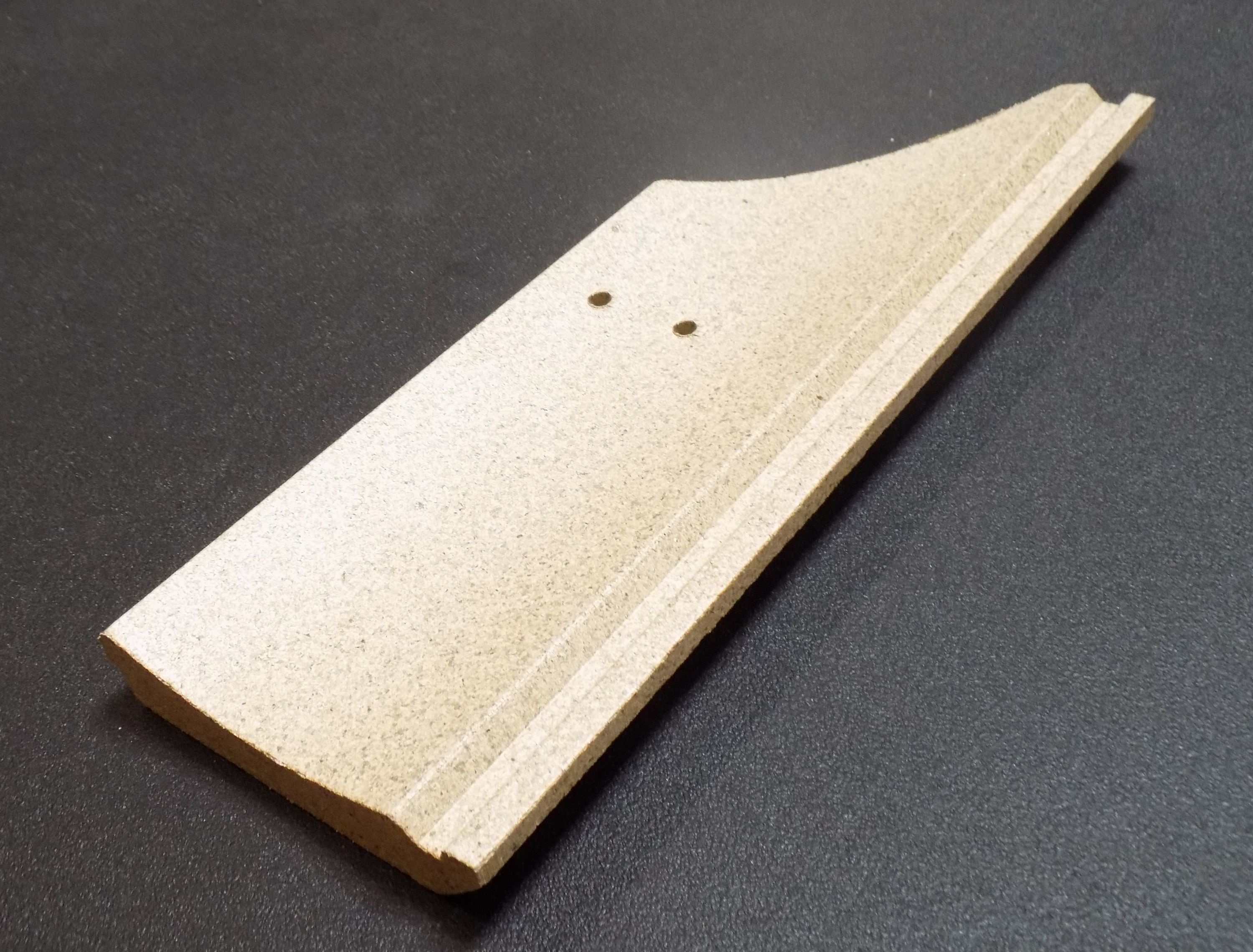 Jydepejsen Cubic sidesten højre bagved Jydepejsen Cubic sidesten højre bagved