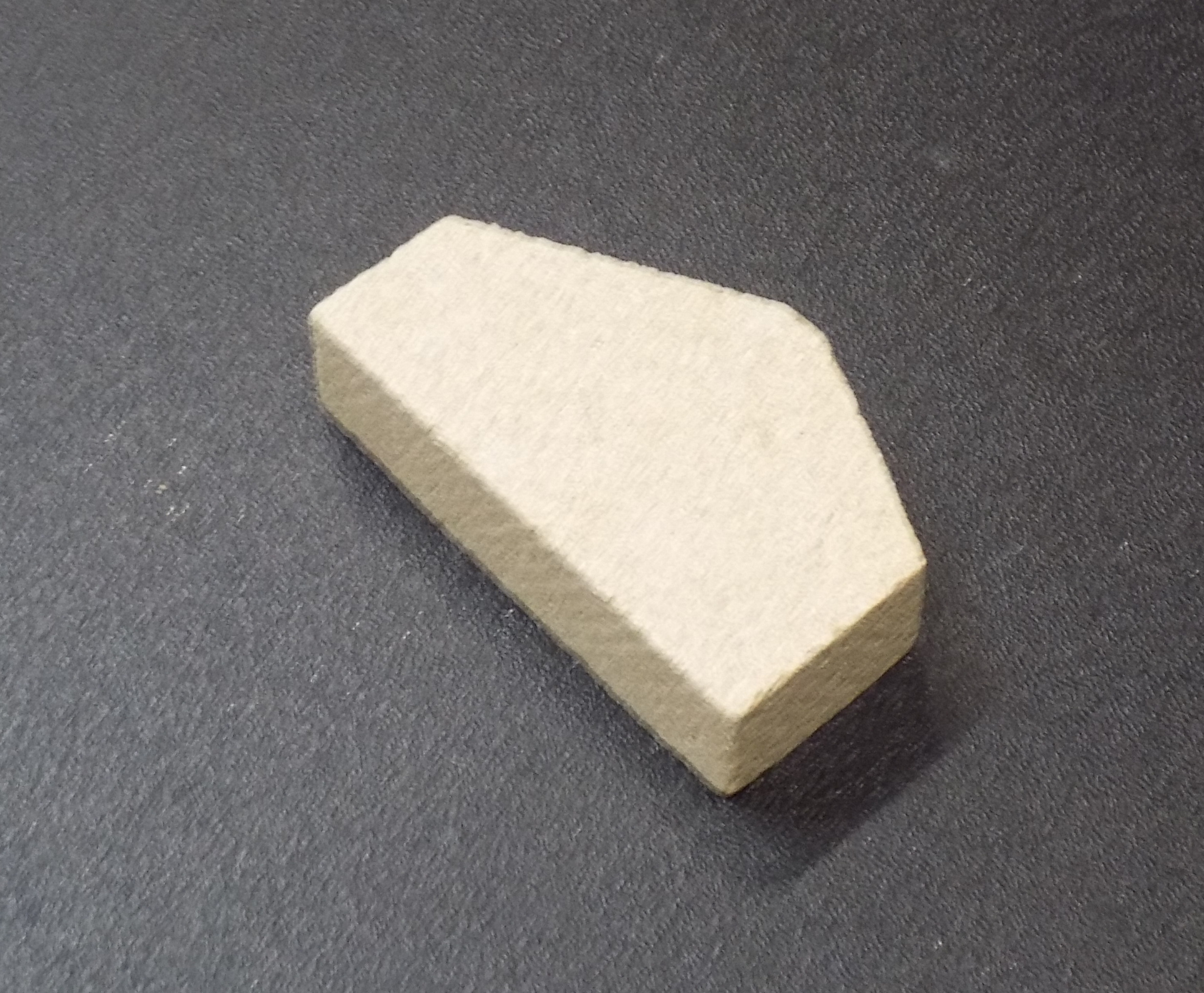 Justus Polarfeuer R3 pierre de sole droit avant A Justus Polarfeuer R3 pierre de sole droit avant A