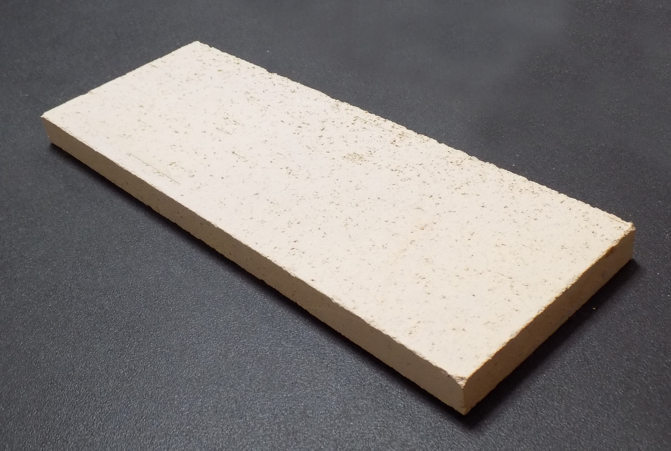 Novaline Diva pierre de plaque arrière gauche A