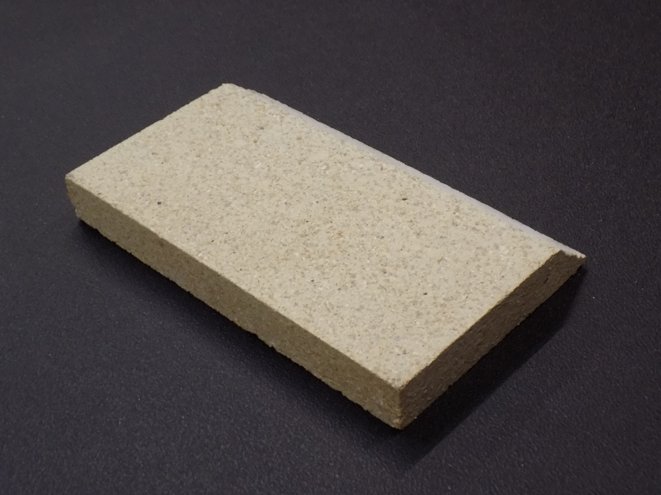 Lotus MQM pierre de sole gauche milieu Lotus MQM pierre de sole gauche milieu