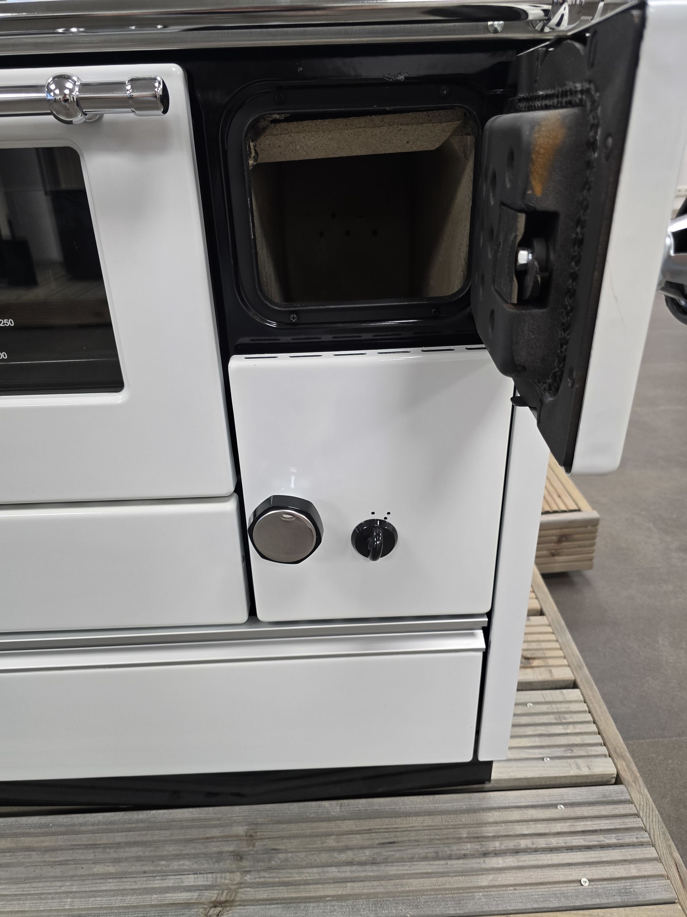 Holzherd Lohberger Celus COOK 75, 6 kW - Ausstellungsstück/Vorkonfiguriert