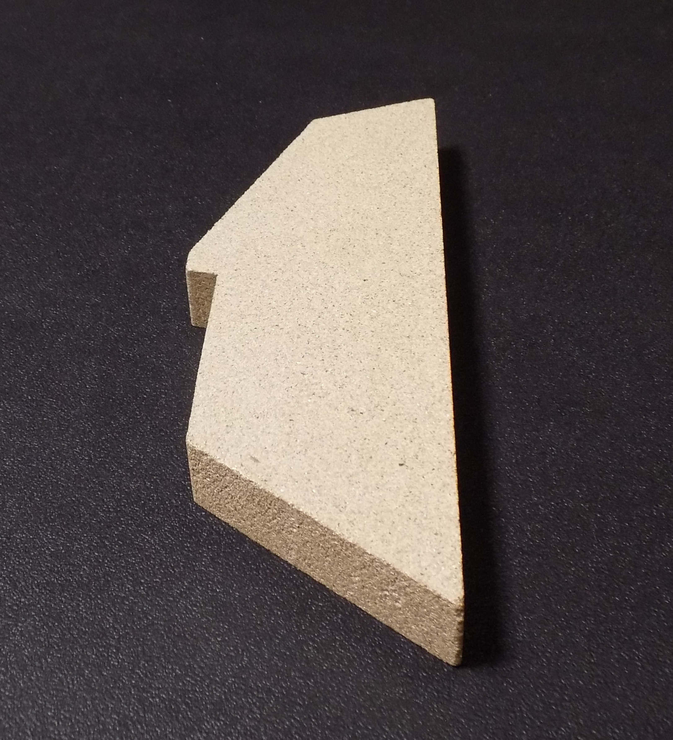 Oranier Troll Bodemsteen links C Oranier Troll Bodemsteen links C