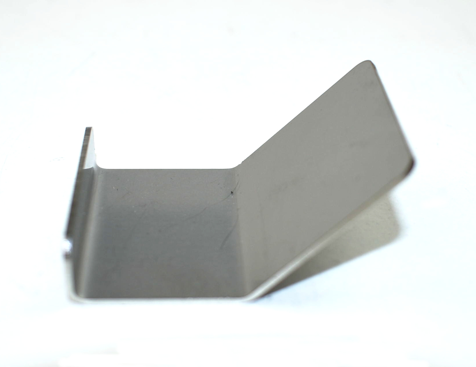 Attika Geo fixation déflecteur