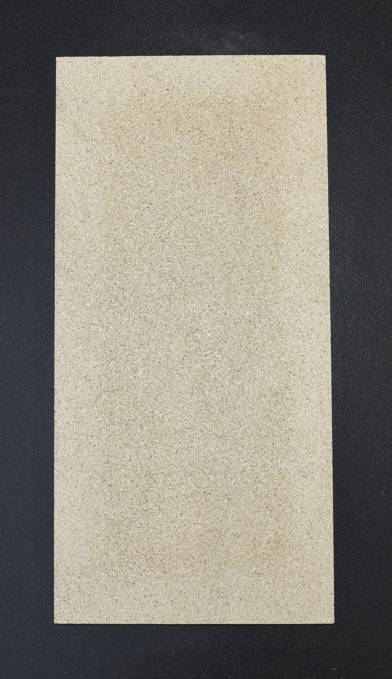 Attika Pilar 152 pietra posteriore