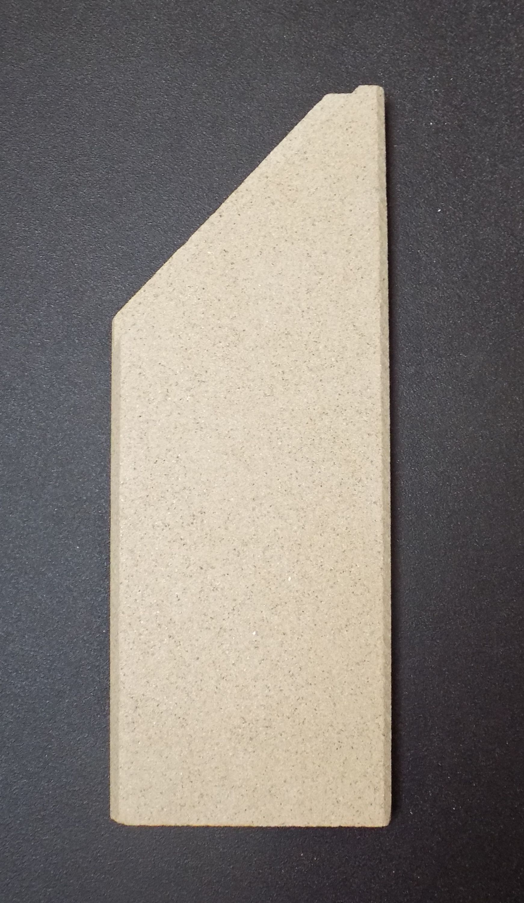 Fireplace Loren Seitenstein rechts vorne Fireplace Loren Seitenstein rechts vorne