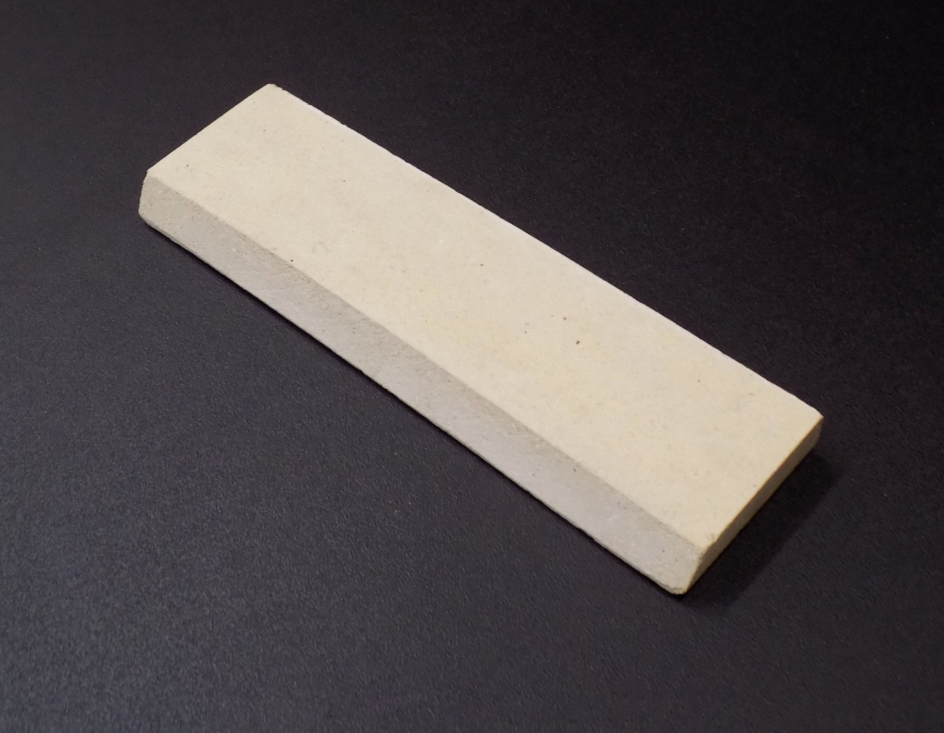 Kleining Phoenix cegła boczna z lewej strony z przodu Kleining Phoenix cegła boczna z lewej strony z przodu