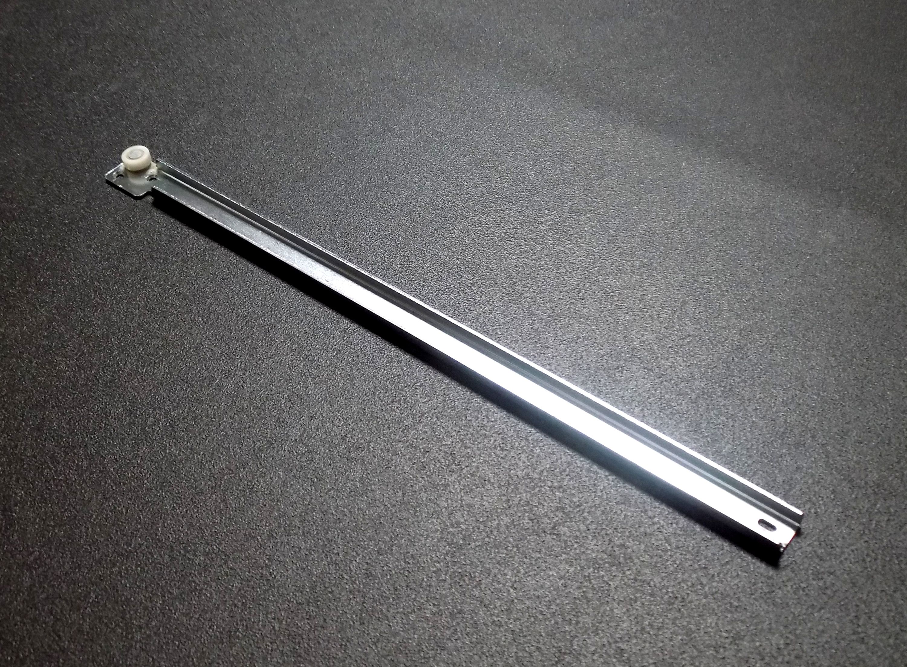 Wamsler K126 Geleiderail rechts Wamsler K126 Geleiderail rechts