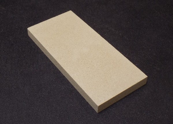 Techfire UNI-1064 pietra posteriore a sinistra Techfire UNI-1064 pietra posteriore a sinistra