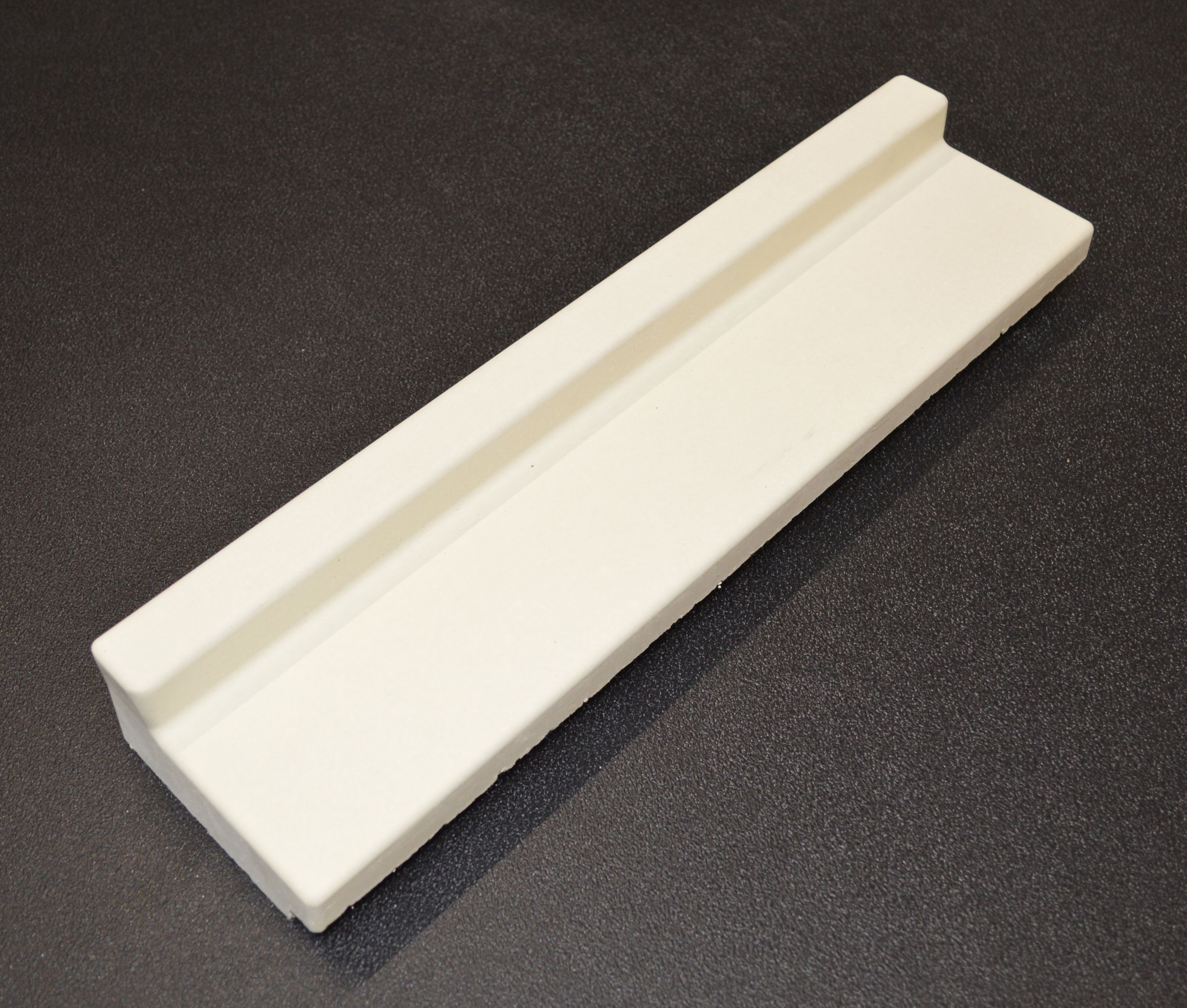 Spartherm Stovo L cegła tylnej ściany z lewej strony