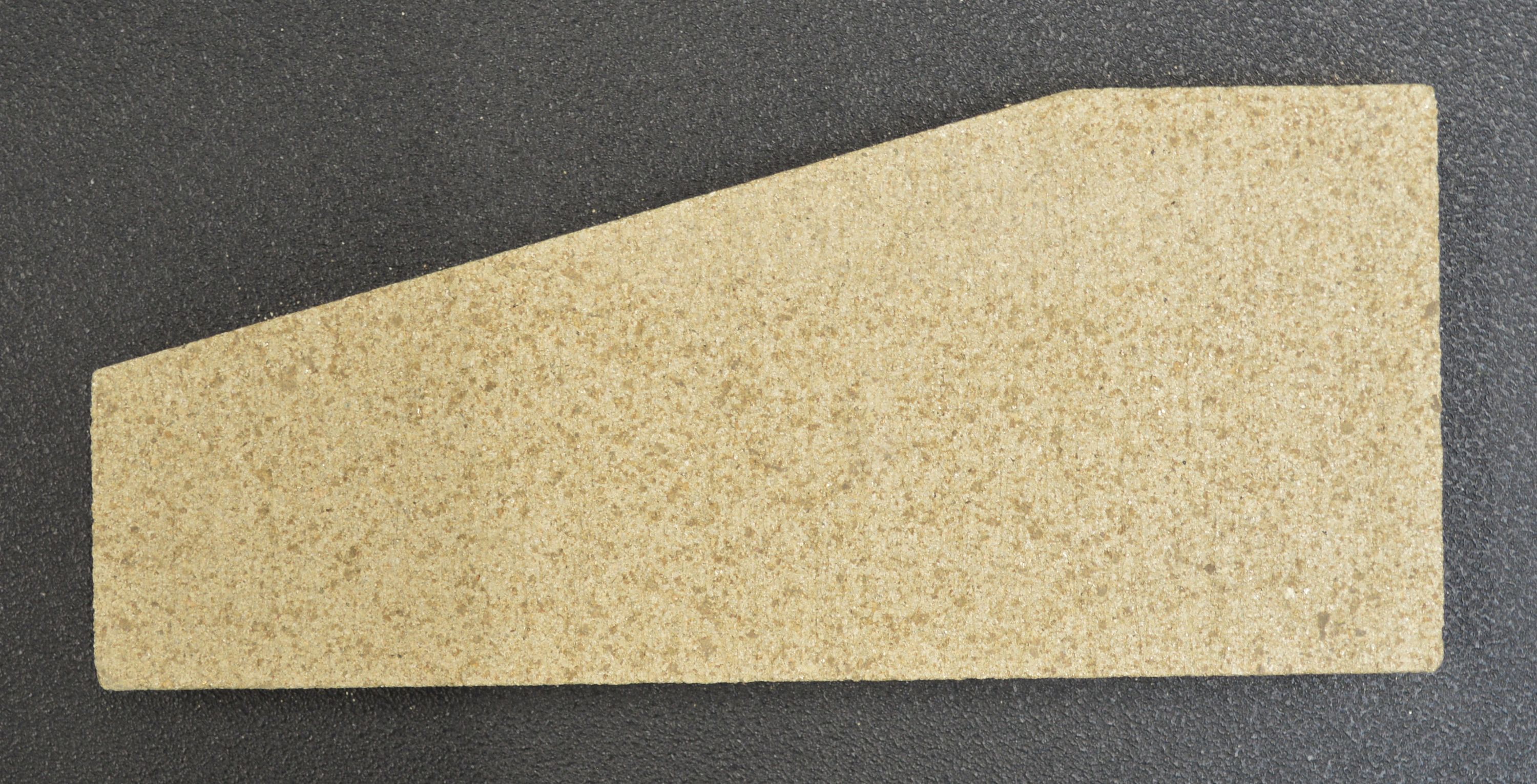 Koppe Messina pietra laterale a destra in alto