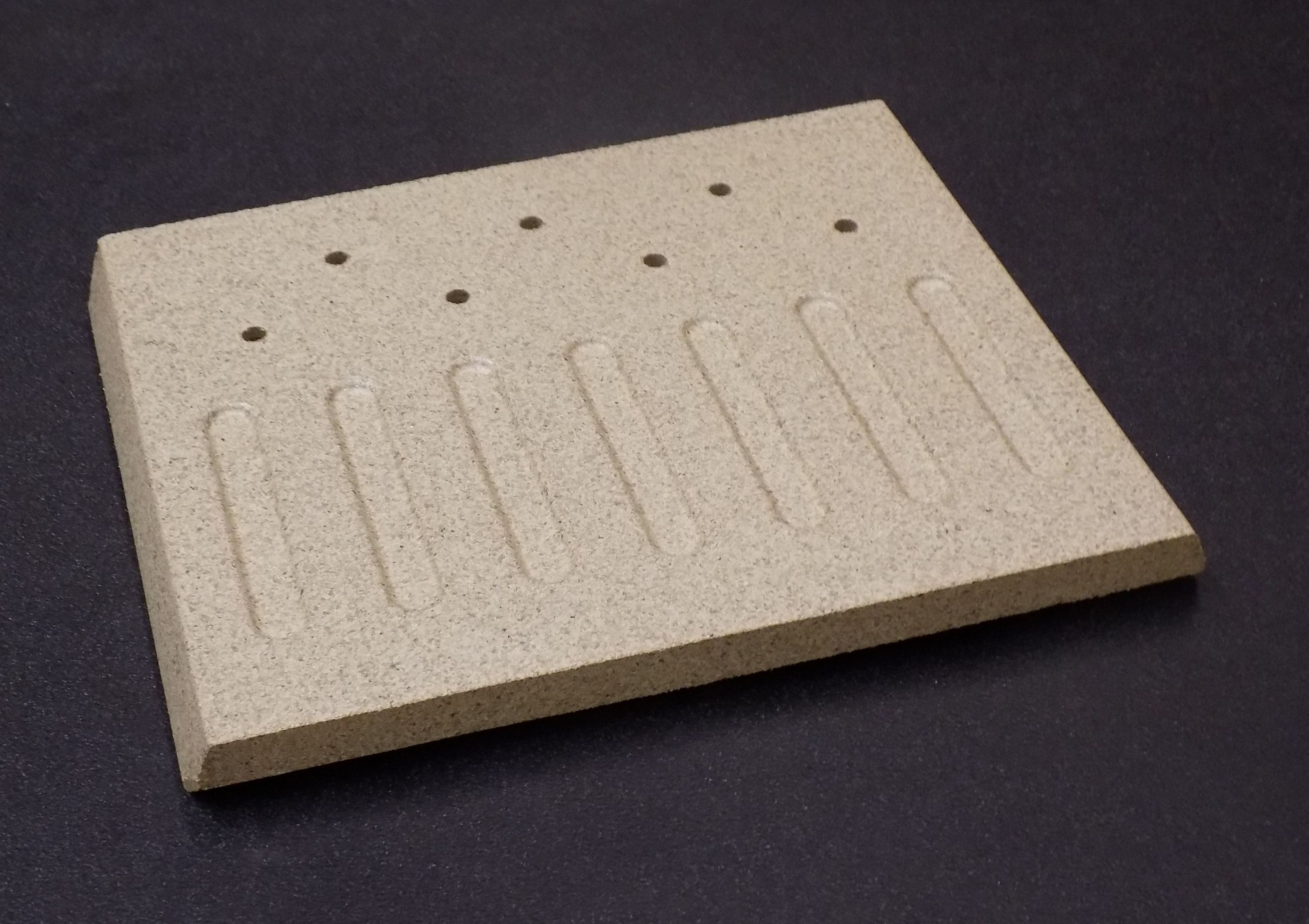 Aduro 1.1 pierre de plaque arrière