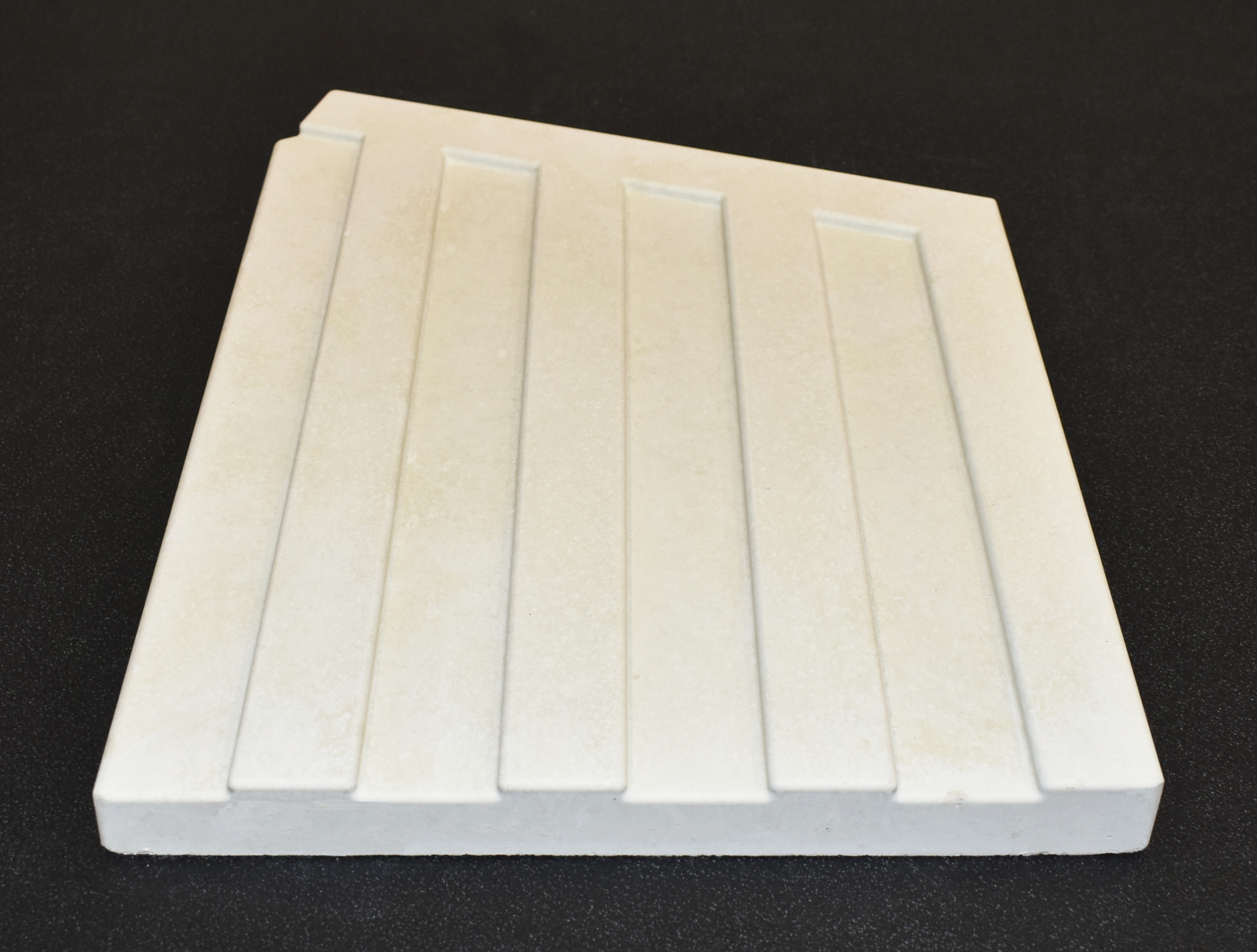 Spartherm Piko H2O pietra laterale a sinistra