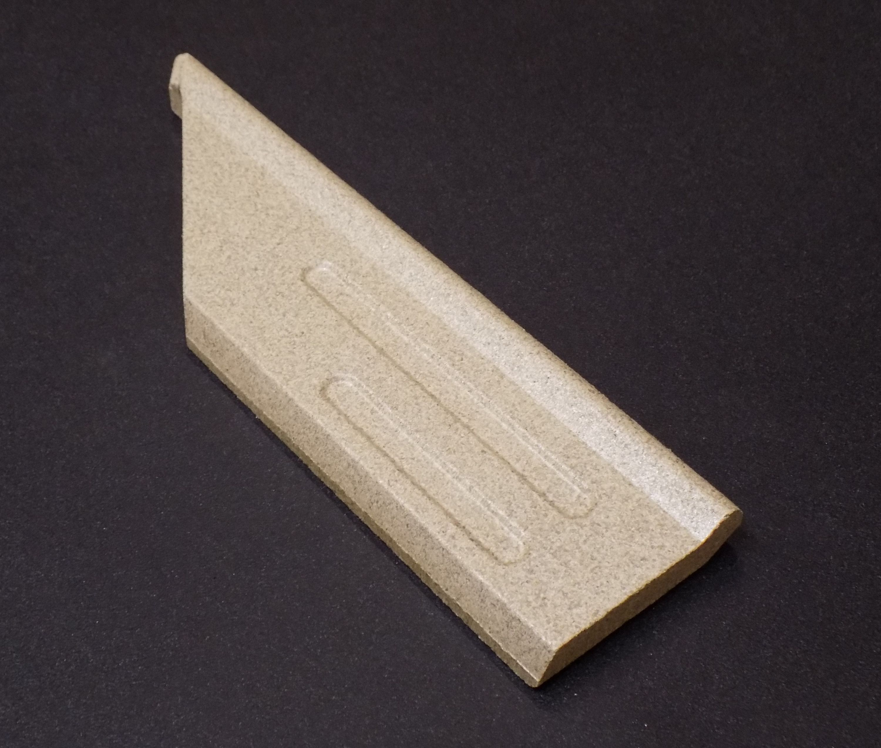 Aduro Hybrid 1 cegła boczna z prawej strony z tyłu Aduro Hybrid 1 cegła boczna z prawej strony z tyłu