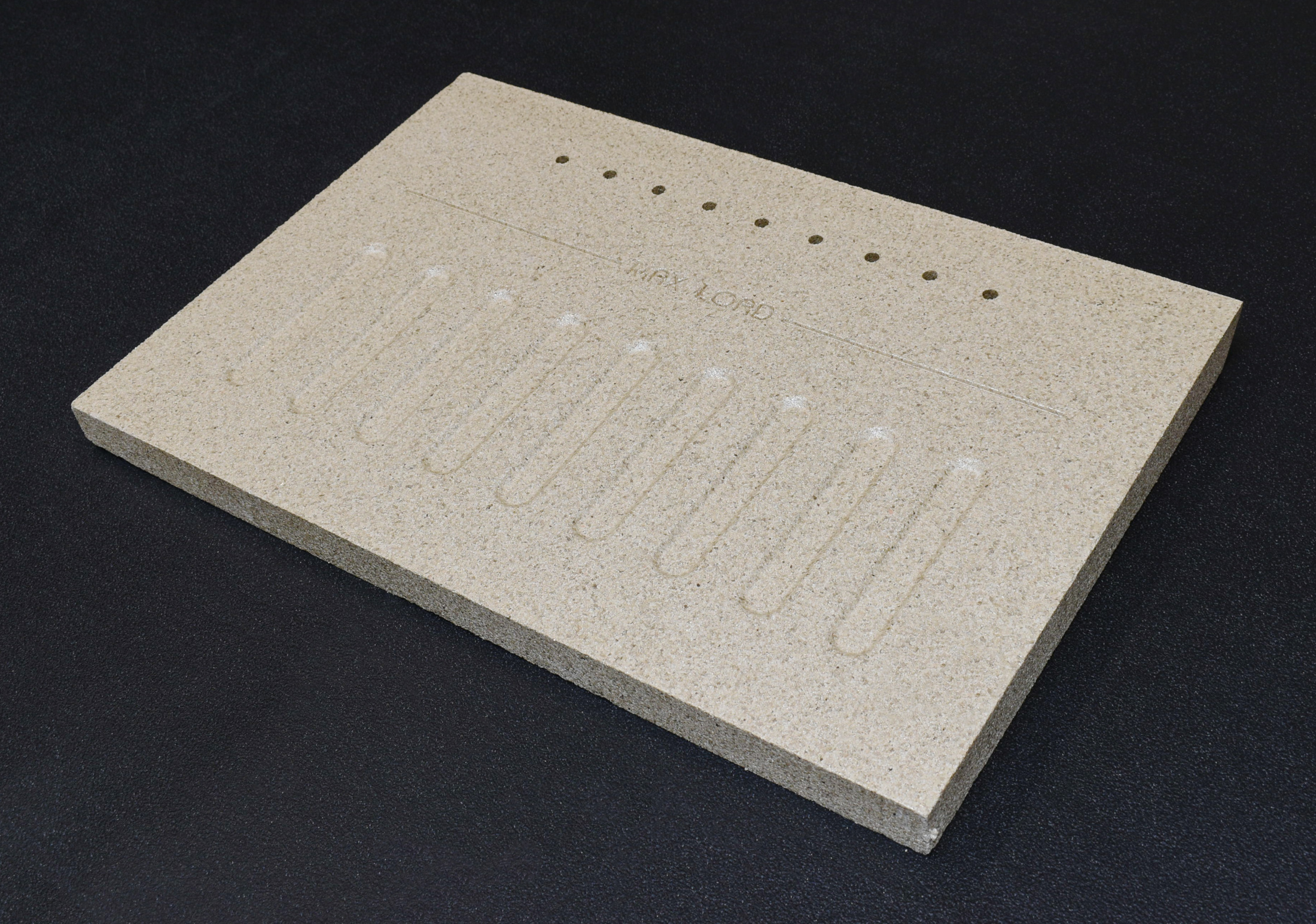 Aduro 7 pierre de plaque arrière