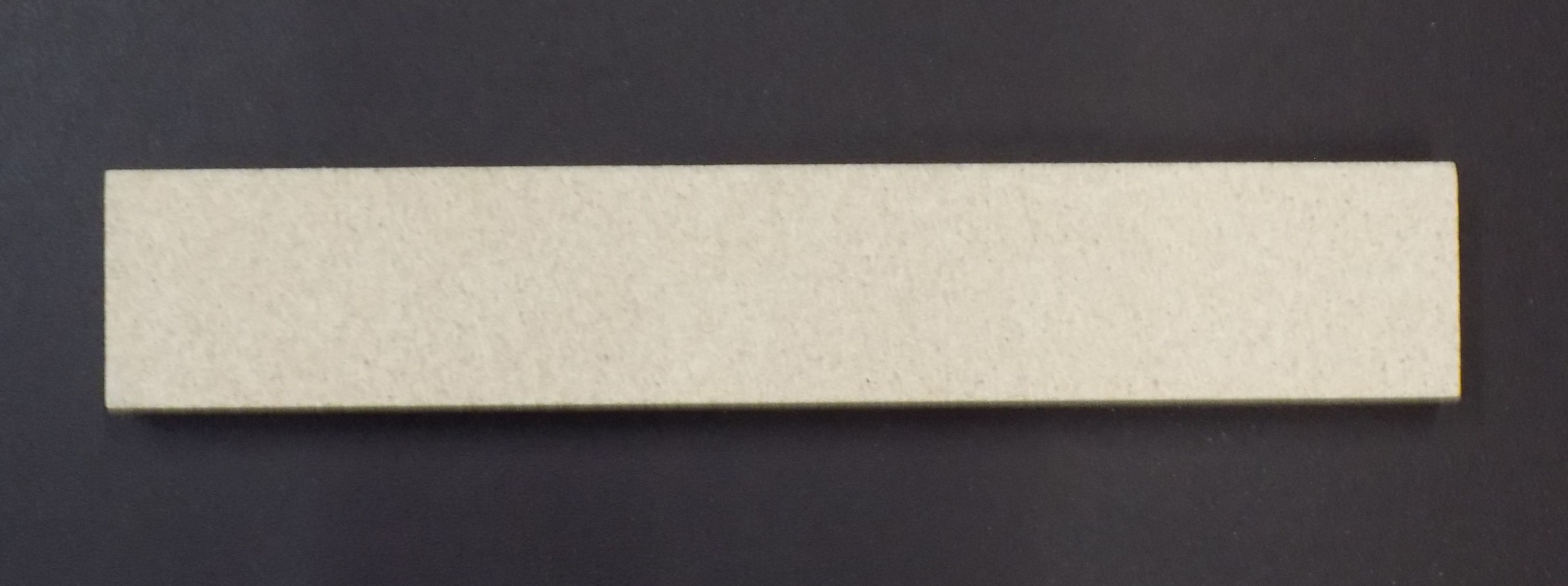 Skantherm Ariso Rückwandstein oben B Skantherm Ariso Rückwandstein oben B