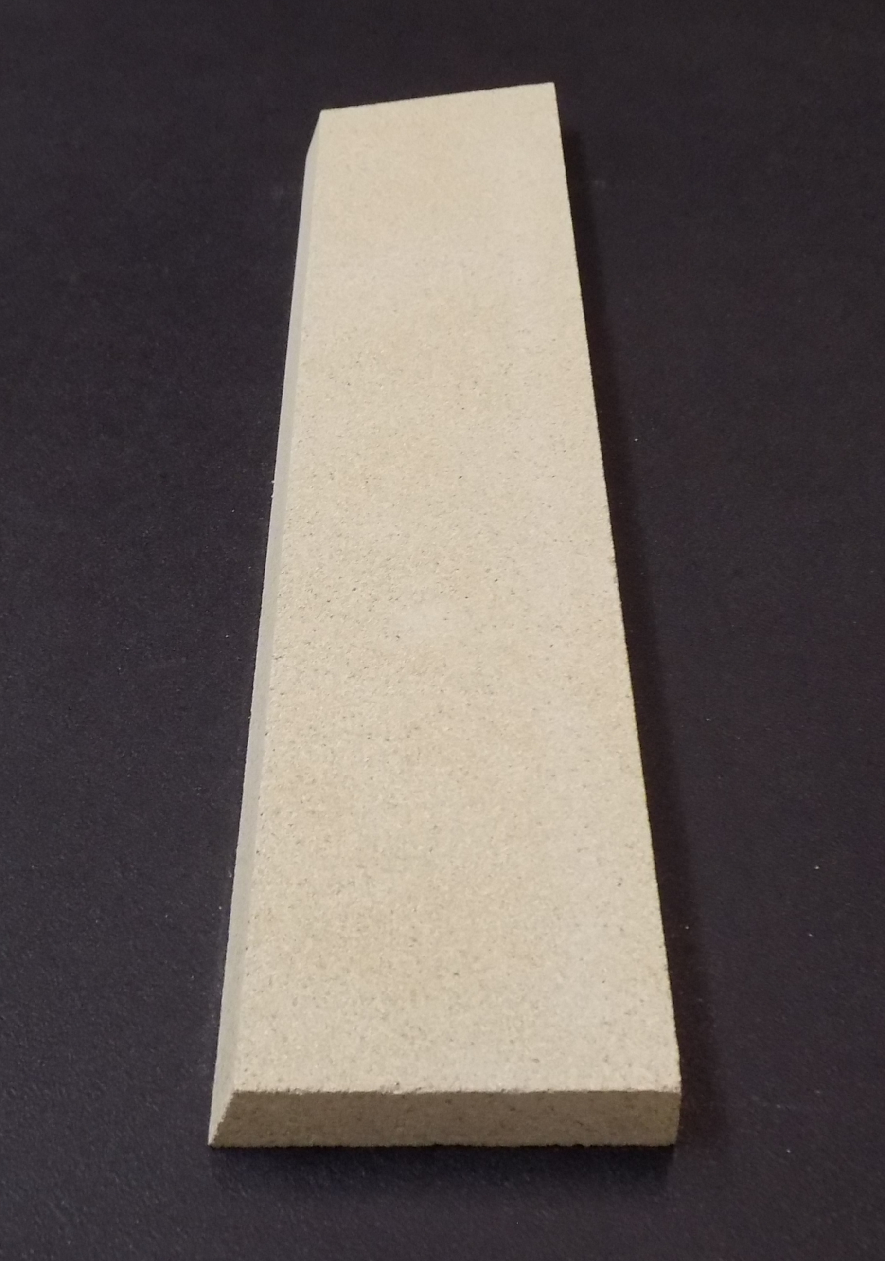 Skantherm Cado Zijsteen rechts voorkant B
