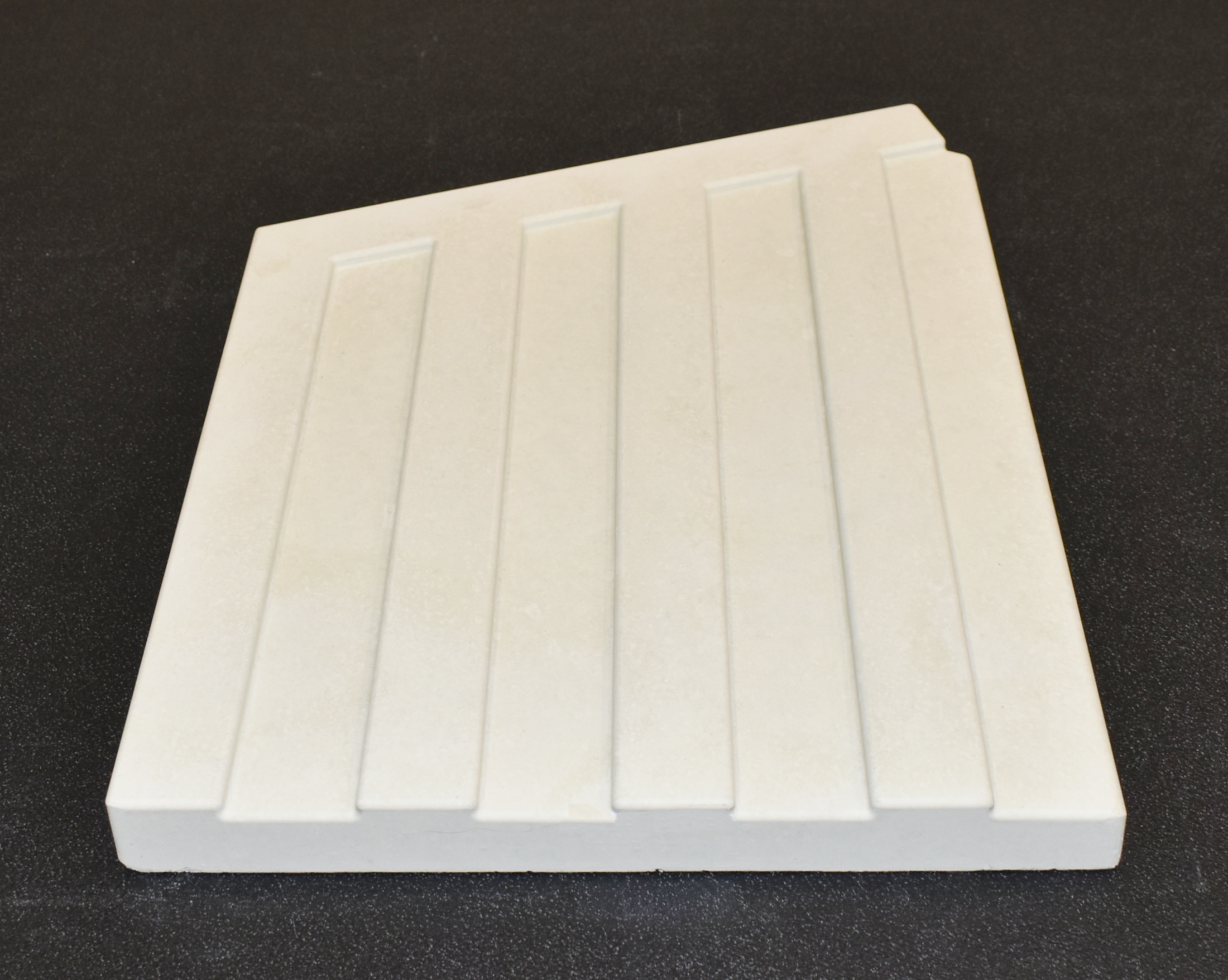 Spartherm Piko H2O pietra laterale a destra