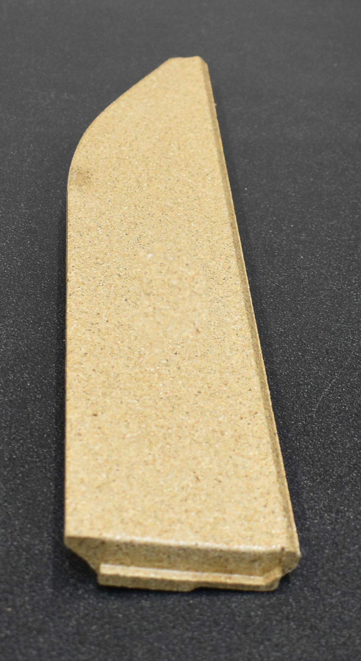 Contura 856TG pierre latérale droit
