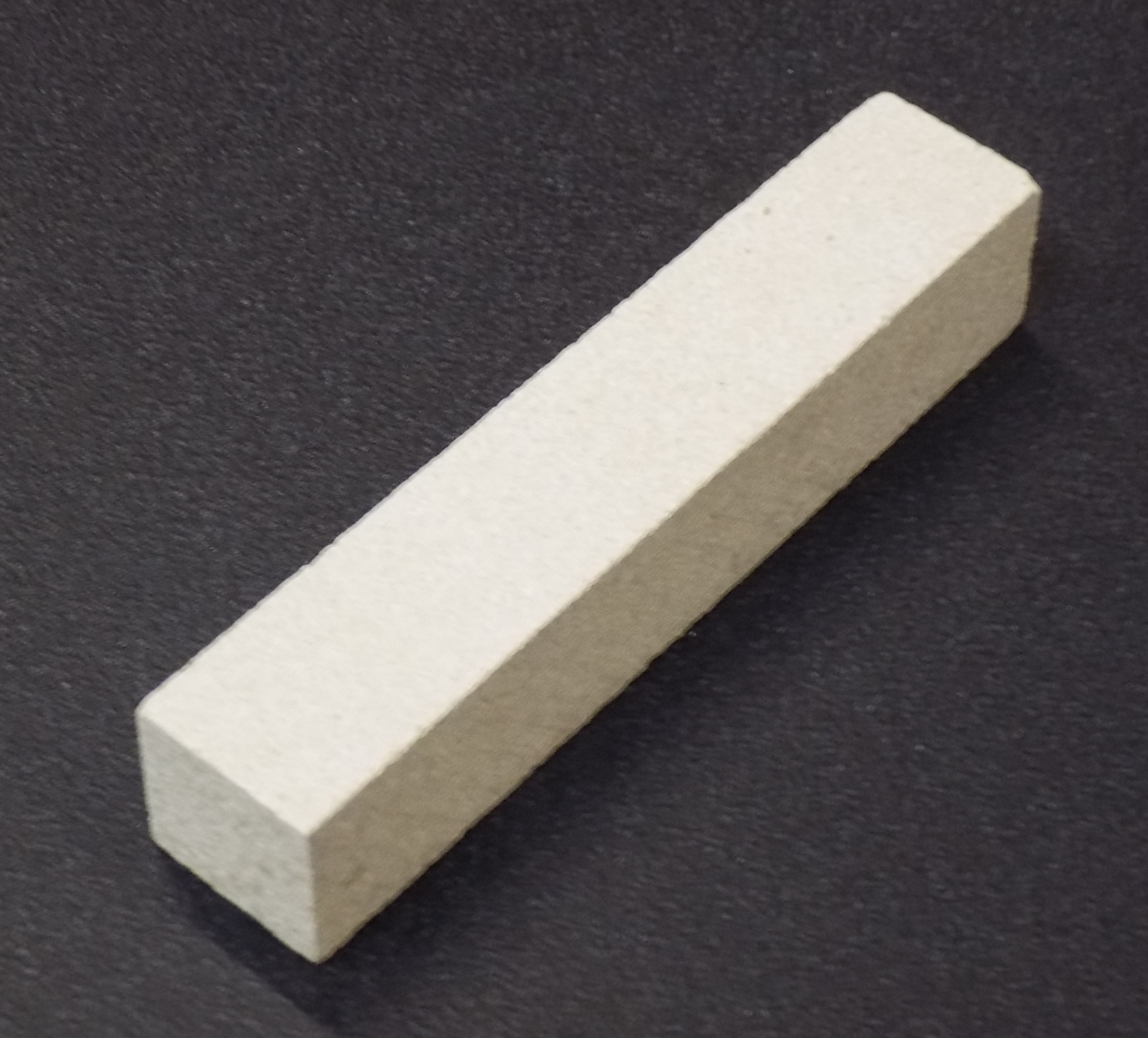 Fireplace Solaro bundsten bagved venstre