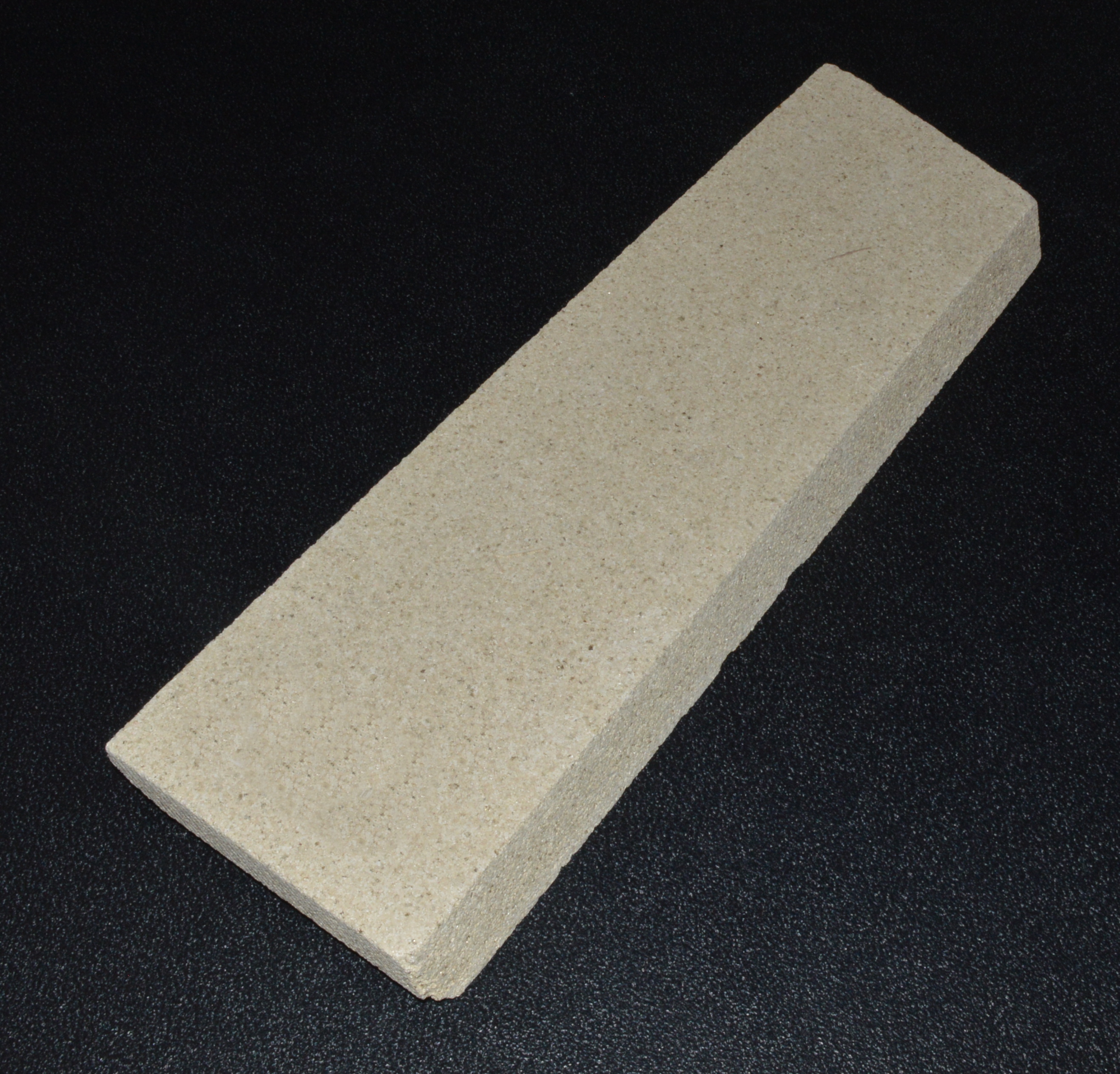 Justus Mino sidesten venstre A Justus Mino sidesten venstre A