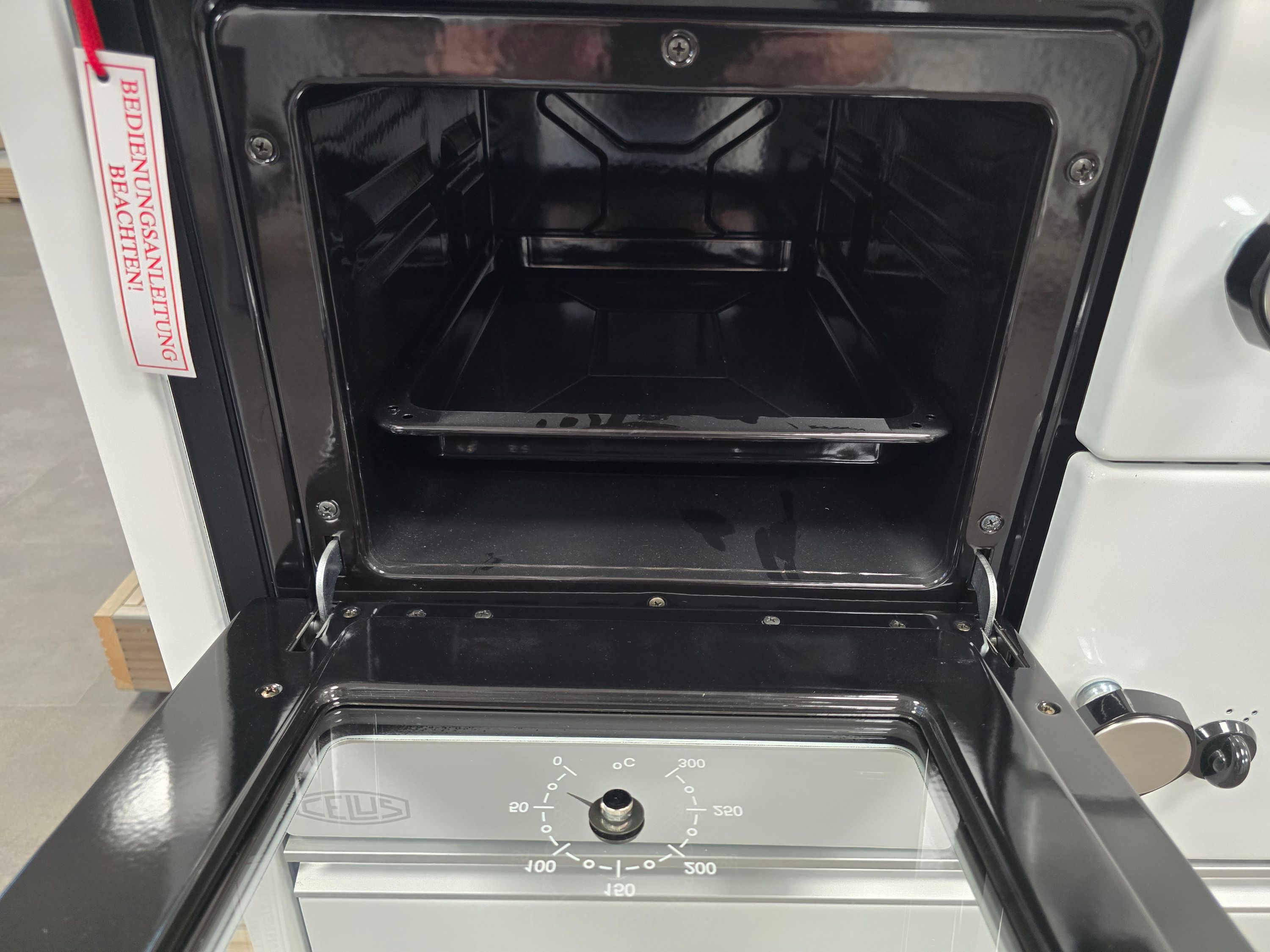 Holzherd Lohberger Celus COOK 75, 6 kW - Ausstellungsstück/Vorkonfiguriert