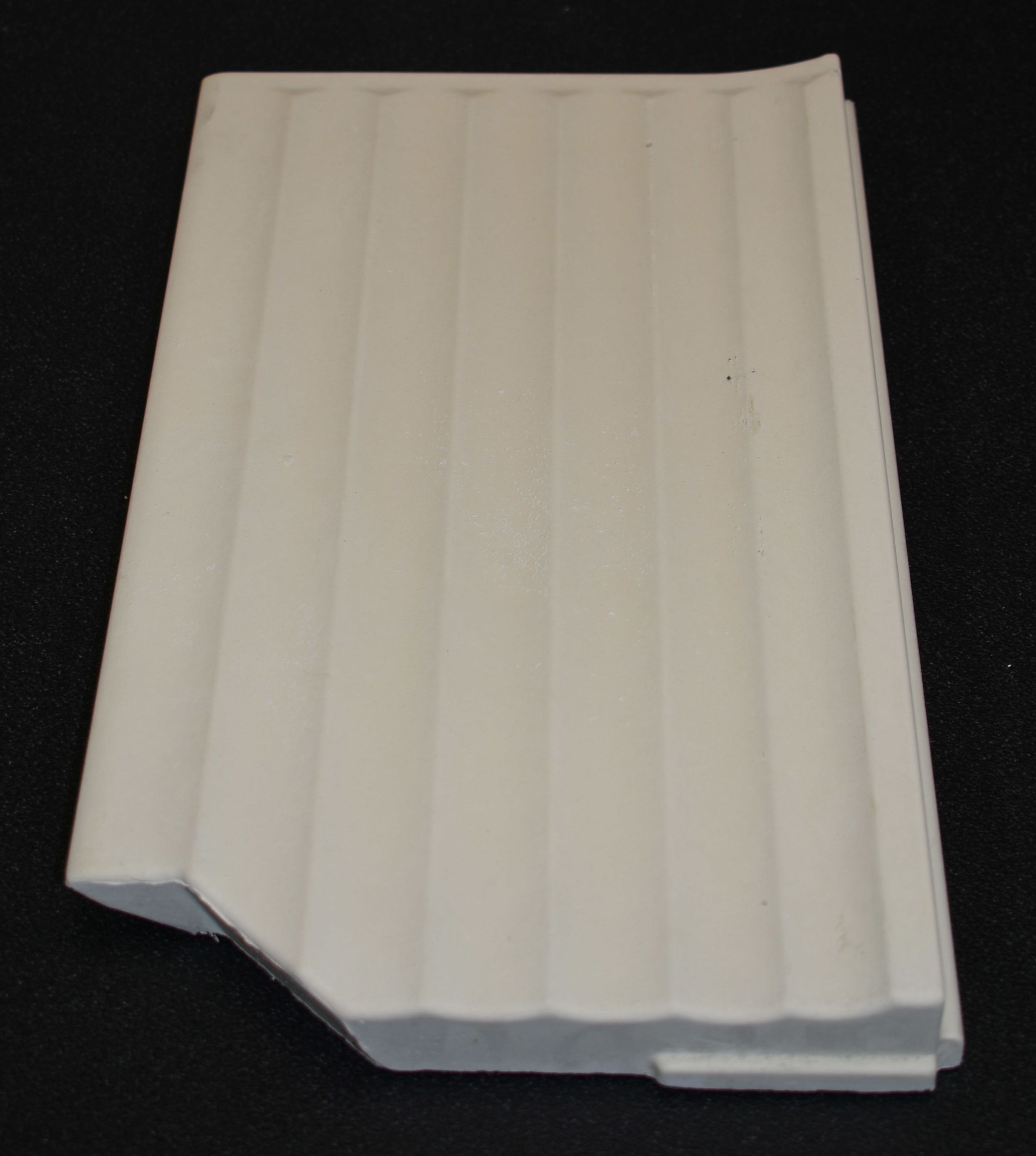 Lotus M4 pierre latérale gauche avant C Lotus M4 pierre latérale gauche avant C