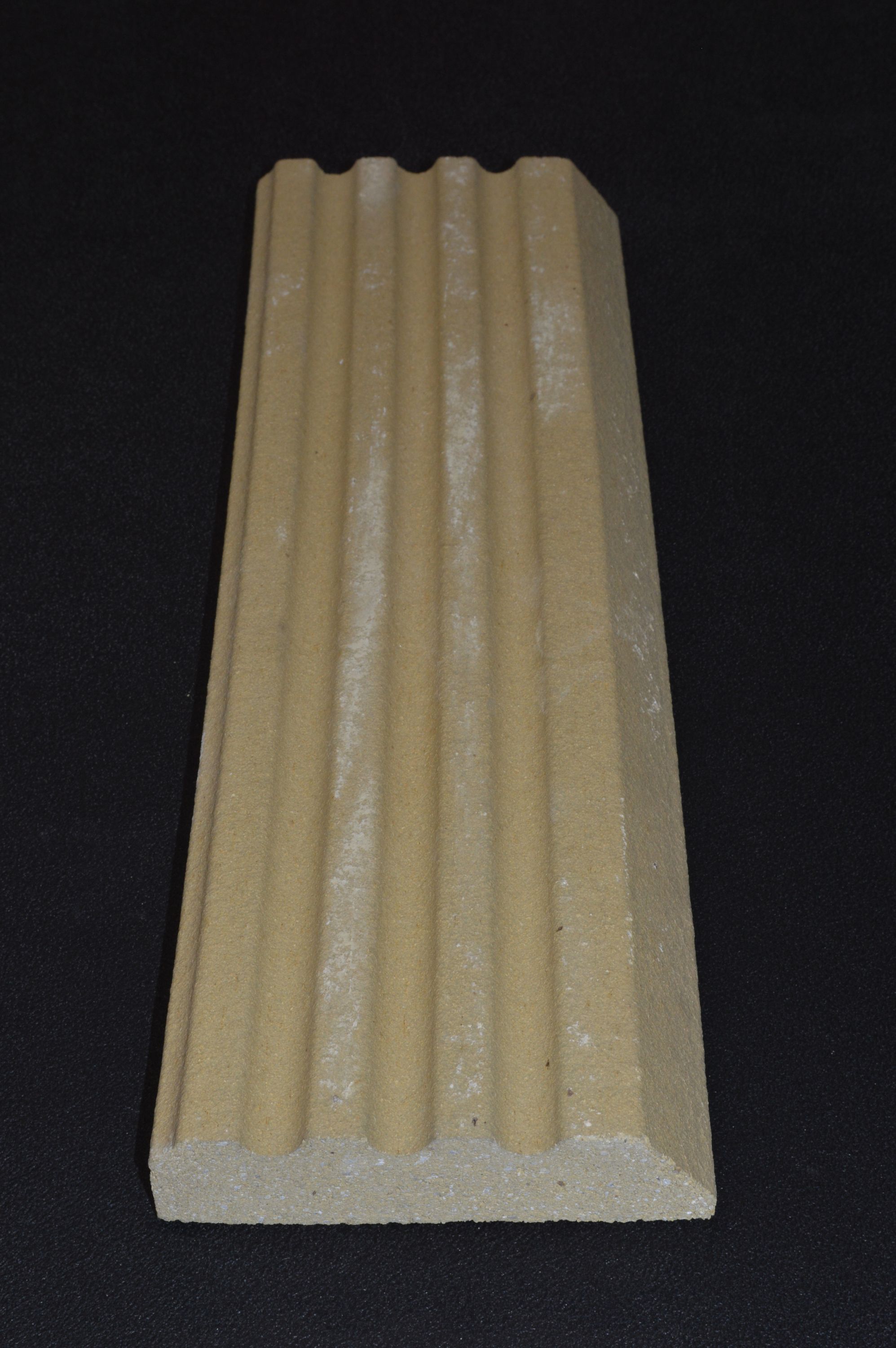Leda Madura 301 sidesten venstre bagved B