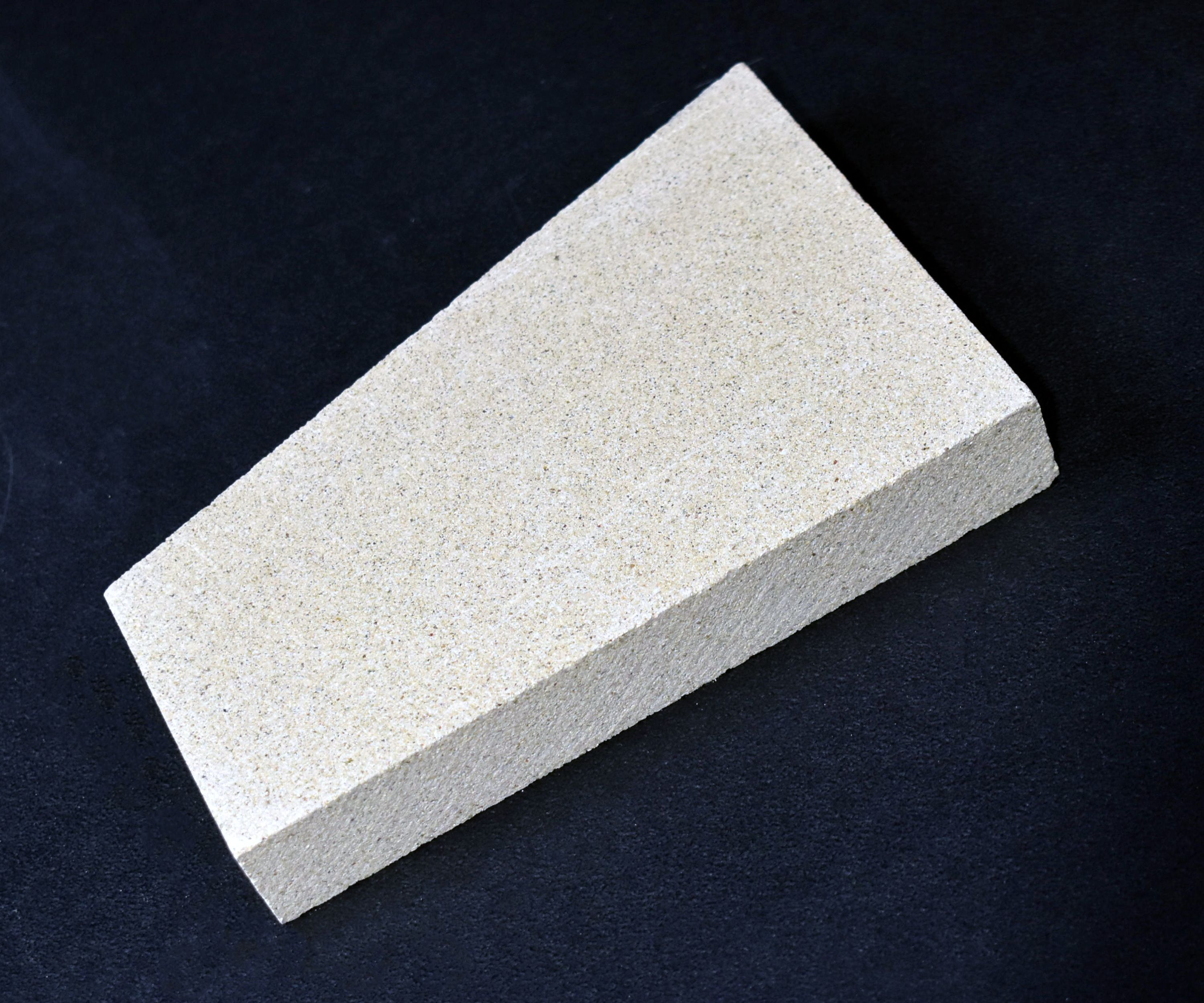 Haas-Sohn Javus 201.14 pietra laterale a destra in alto